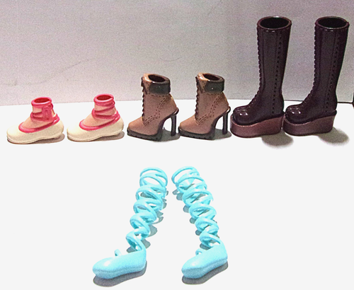 4 Pair Barbie My Scene Fashion Fever/Masquerade Madness Boots & Ballet Shoes - Picture 2 of 2