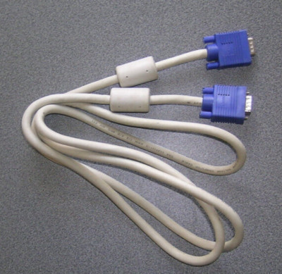 AWM E89980-A VGA CABLE SUNF PU STYLE 2919 CABLE  80° C  30V  VW-1  male