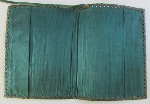 Protège livre en peau cuir vert 22,7 x 17 cm à décor de bateau, voilier, drakkar - Picture 3 of 12