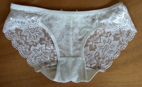 Ladies size 6-8 lacy knickers panties briefs stretchy floral pattern Cream - Picture 2 of 5