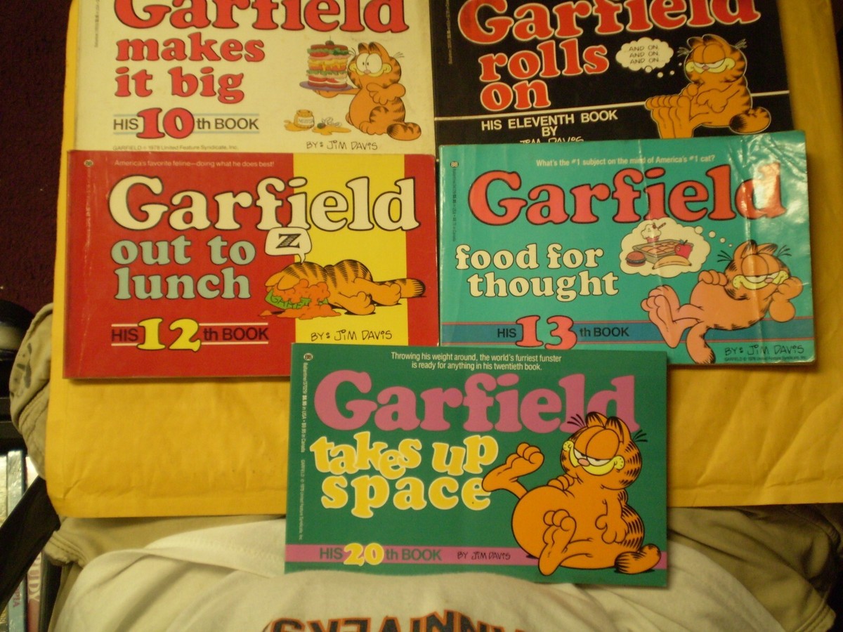 10) Garfield DVD & Book Lot: 5 Garfield DVDs + 5 Original