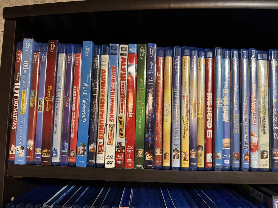 BLU RAYs Pick & Choose DISNEY PIXAR DREAMWORKS Buy 5 get 1 FREE SHIPPING - Image 4 of 4