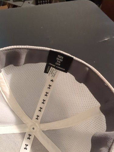 Under Armour Youth S/M Hat Cap Gray Mesh - Picture 3 of 4