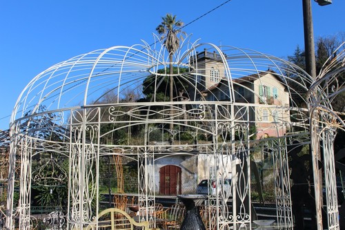 GAZEBO ROTONDO IN FERRO BATTUTO A MANO - ARTIGIANALE!!! 4,5MT. - Foto 2 di 5