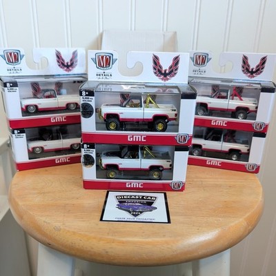 M2 Machines Squarebody Trans Am set of 6 with sleeve, with 2 CHASE