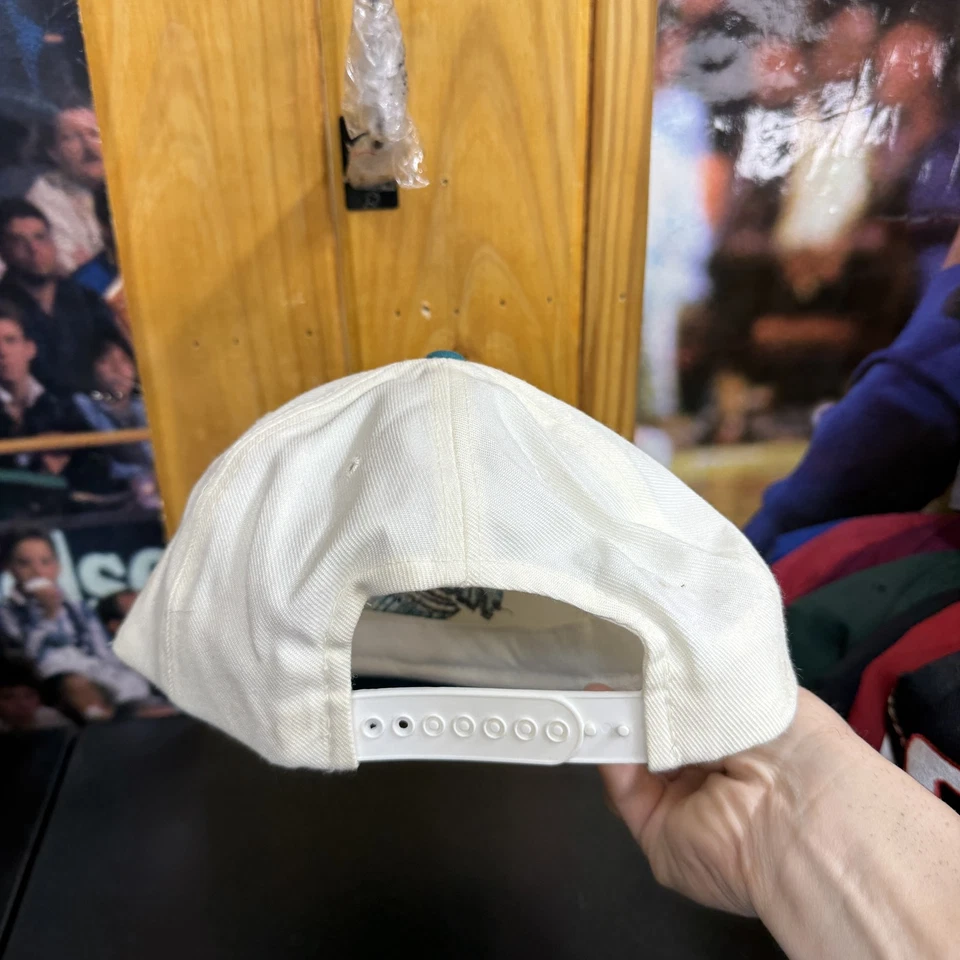 Boné vintage Las Vegas Thunder Hat Snap Back masculino azul branco DIH hóquei anos 90 - Imagem 3 de 4