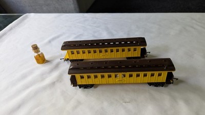 Paar Triang R448 Davy Crockett rauchende Reisezugwagen # 257 - ohne Verpackung + Öl