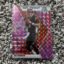 2020 Panini Mosaic Camo Pink Prizm Joe Burrow #261 Rookie Bengals