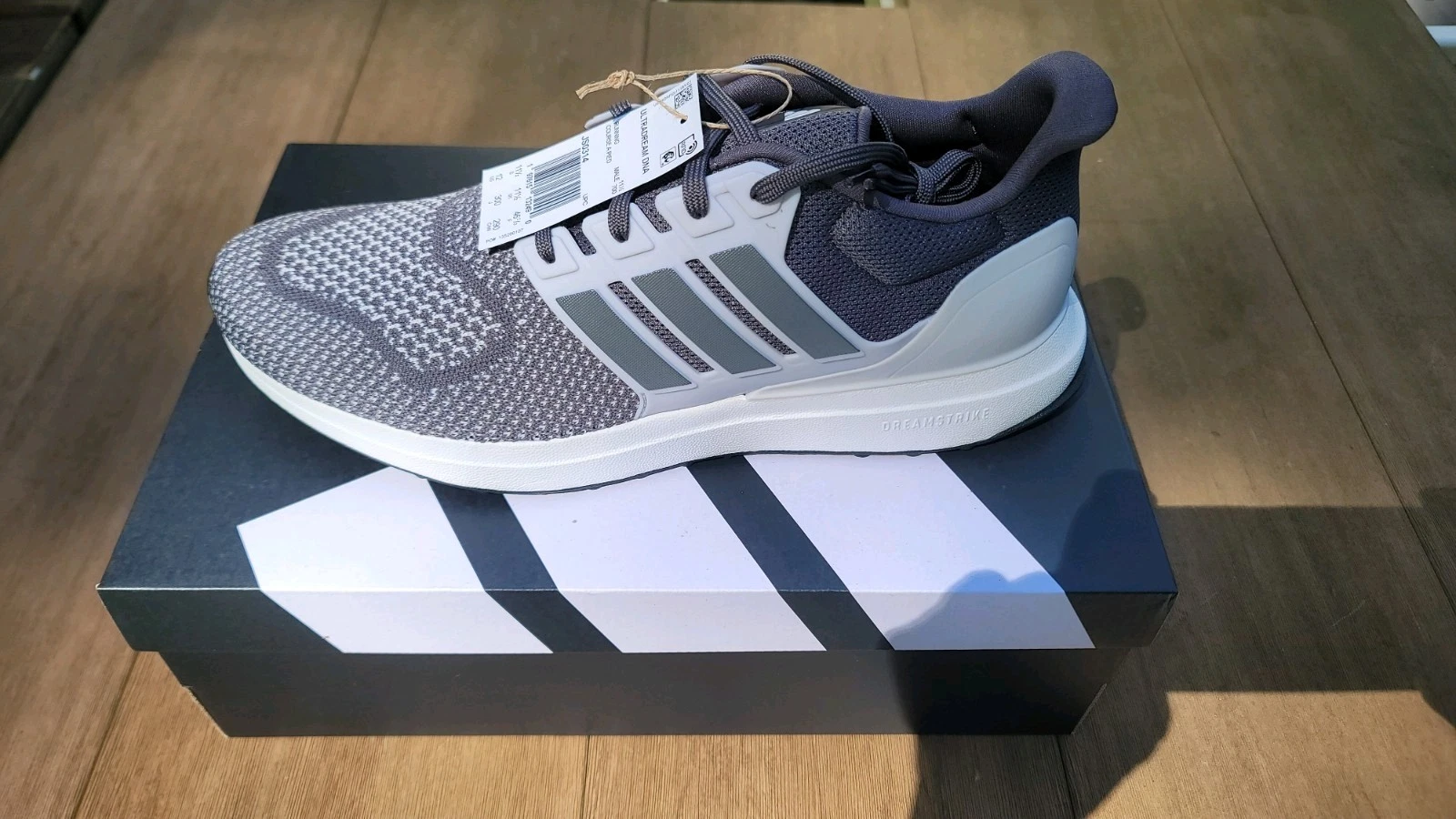 Adidas UltraDream DNA Grey Strata Men's Shoes Sizes 9.5-12 Brand new In box NIB
Opens in a new windo