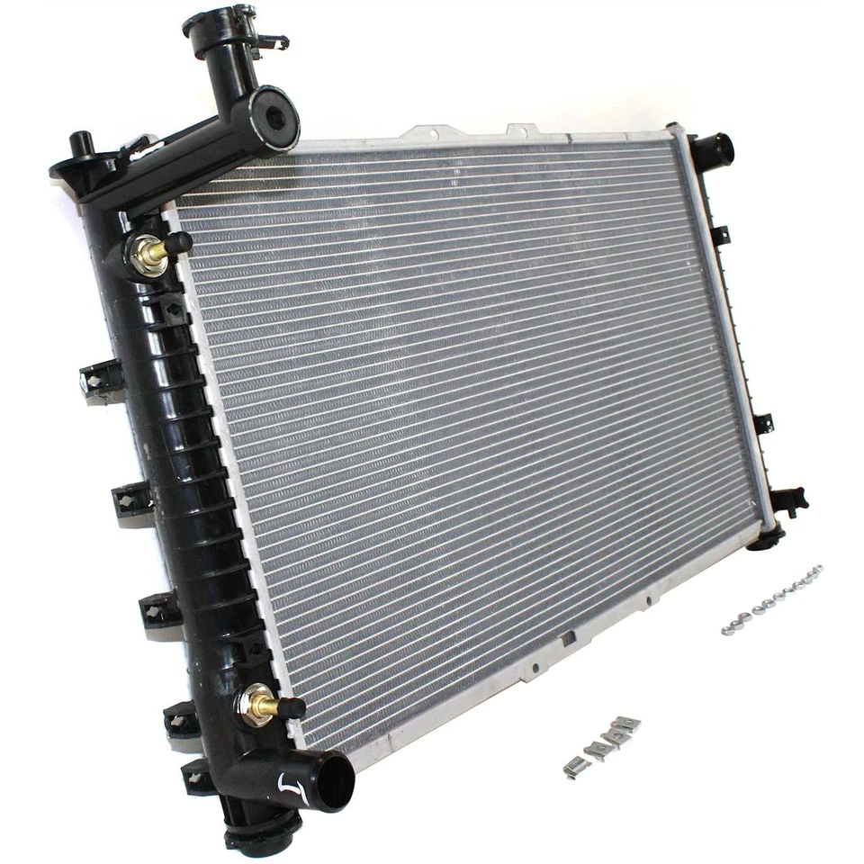 Radiador para Kia Sedona 2002-05 3,5 L Foto 3 de 4