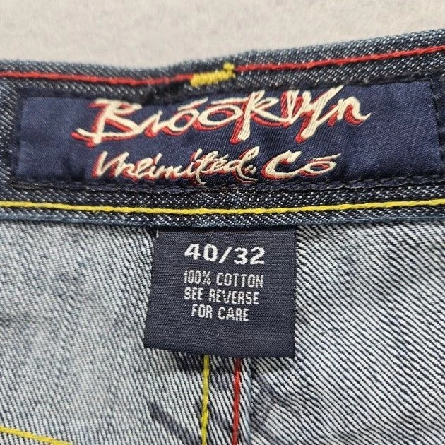 Pantalones de mezclilla azules para hombre Brooklyn Unlimited Co talla 40x32 calce relajado Foto 3 de 4