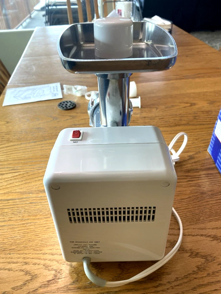 Molinillo de carne Cabela's modelo 586.8 Zelmer nuevo en caja Foto 4 de 4