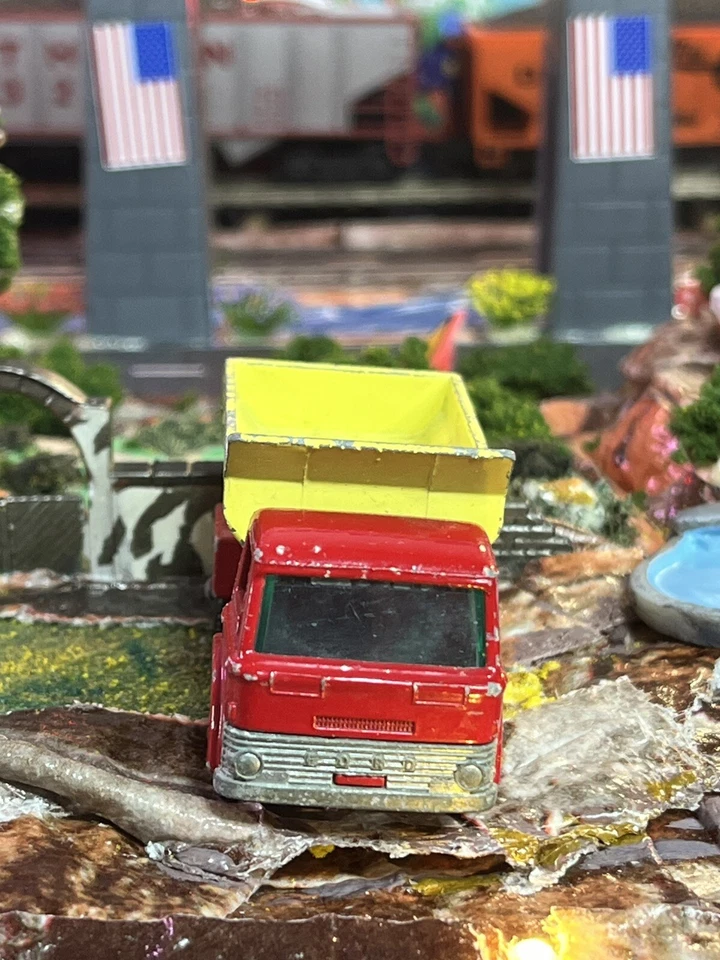 Camión Lesney Matchbox 1970 Grant Spreading Nº 70 Rojo Diecast USADO EXCELENTE ESTADO Foto 2 de 4