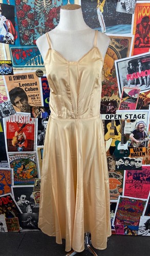 Vtg 40s 50s Peach Brown Scallop Lace Fit Flare Evening Cocktail Tea Dress XS - Picture 8 of 10