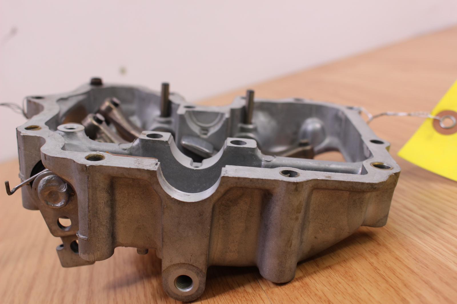 1986 HONDA TRX300FW Rocker Cover / Cylinder Head Cap eBay