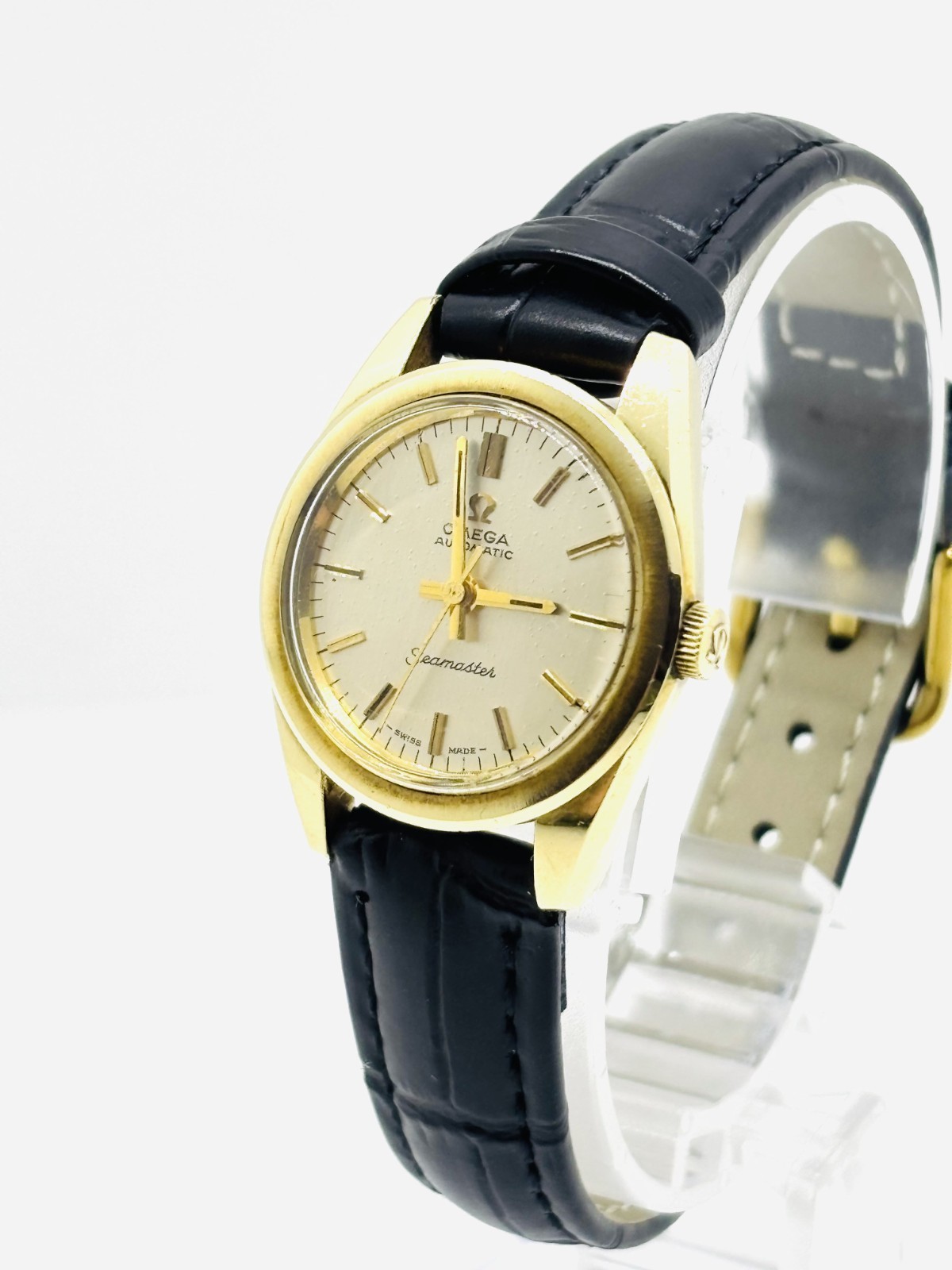 [Near Omega Seamaster Cal.671 Gold Women's