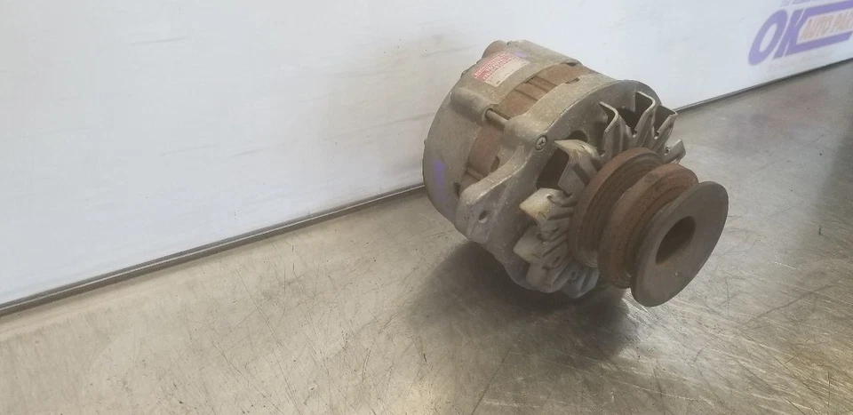 Toyota Land Cruiser FJ80 1991 4,0 L montaje alternador 270606109184 Foto 4 de 4