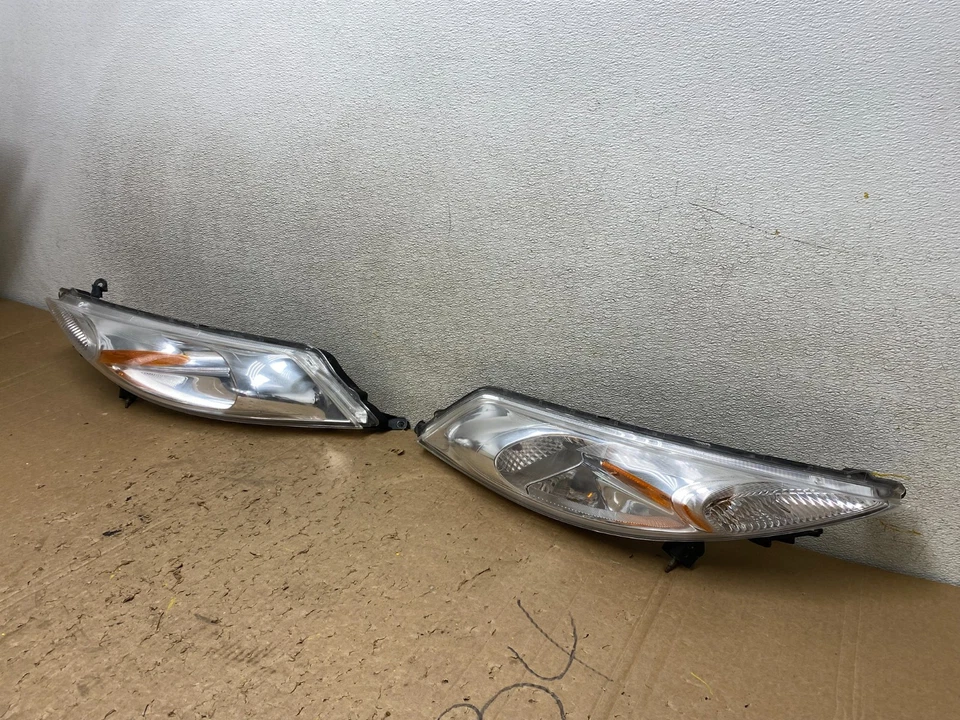 Faros intermitentes halógenos izquierdo+derecho Nissan Juke 2011-2014 OEM V0680 DW Foto 2 de 4