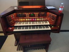 Lowrey MX-2 Electric Organ Instrument 61 Keys Brown Finish with Bench