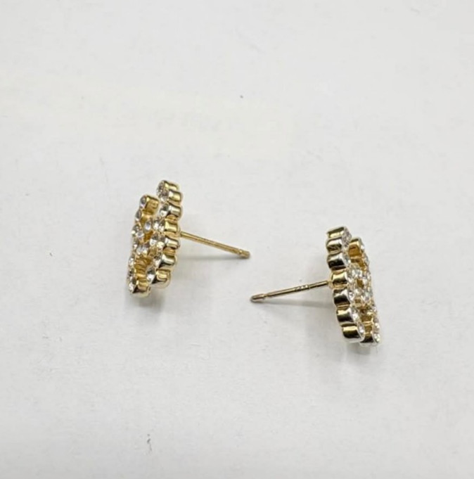 CHANEL CC Logos Rhinestone Stud Earrings Gold Tone 925 thumbnail 7