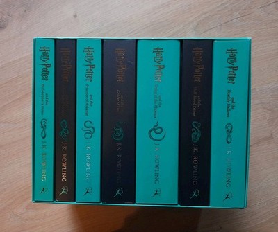 Harry Potter Slytherin House Edition Paperback Box