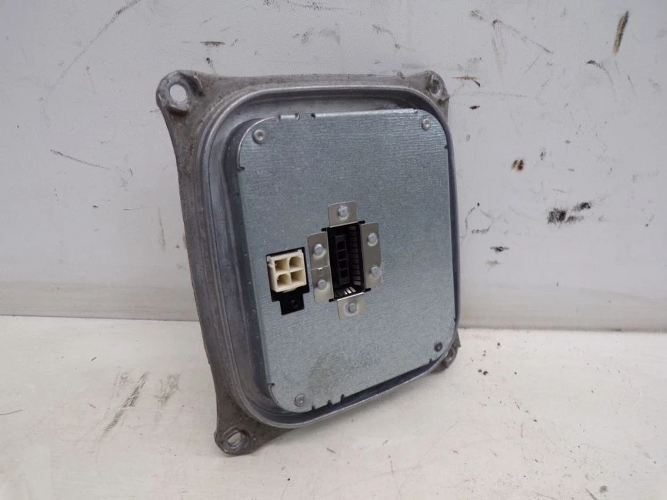 Centralina modulo luce xeno adatta per BMW 3 CABRIOLET (E93) 325I - Immagine 3 di 4