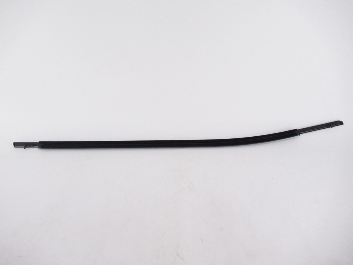ささ出品 Toyota Lexus ES350 2007-2012 OEM Front Left Door Belt