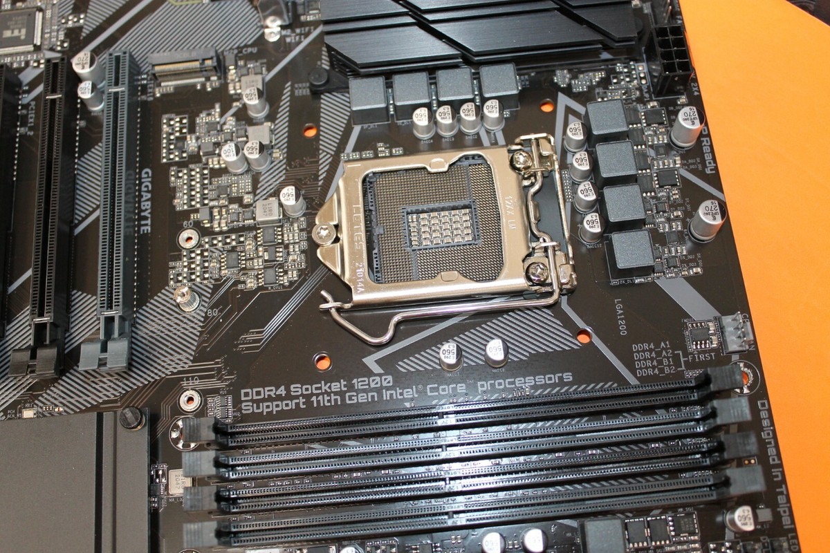 GIGABYTE B560 DS3H AC LGA 1200 Intel B560 ATX Motherboard | eBay