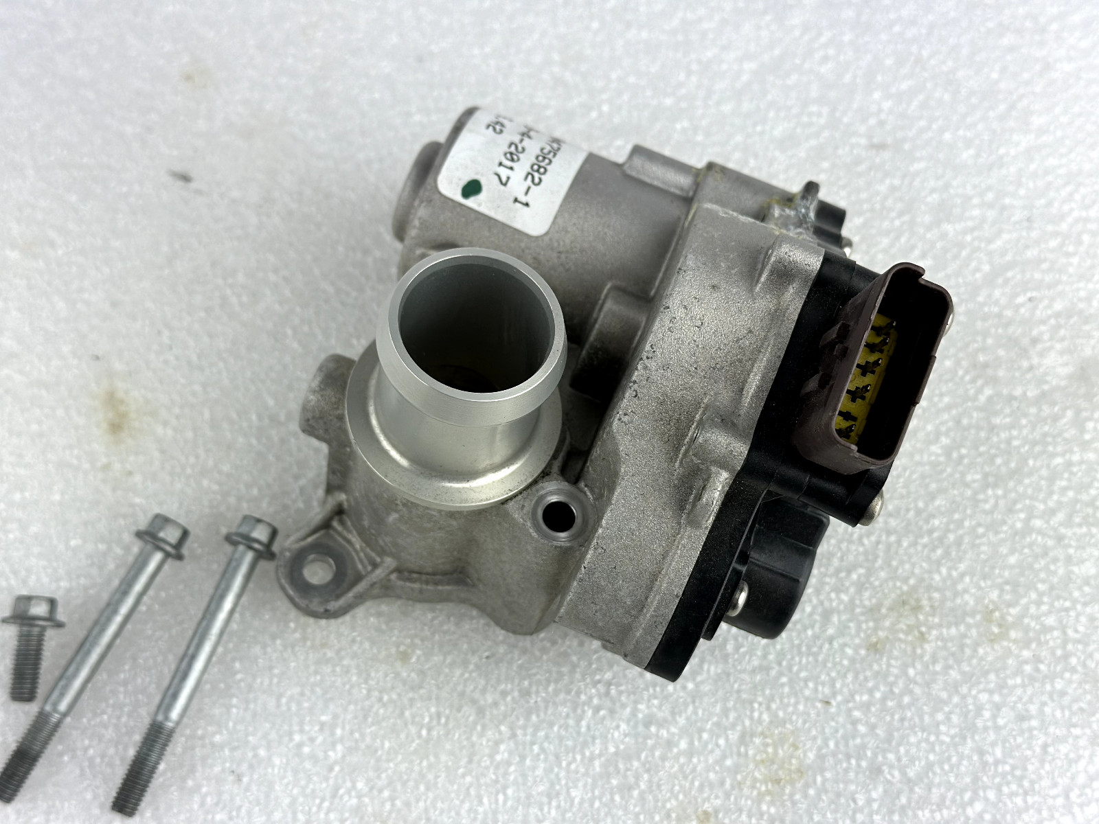 17-20 Mclaren 720S 720 2020 Air Intake Throttle Body Pump 00475682-1