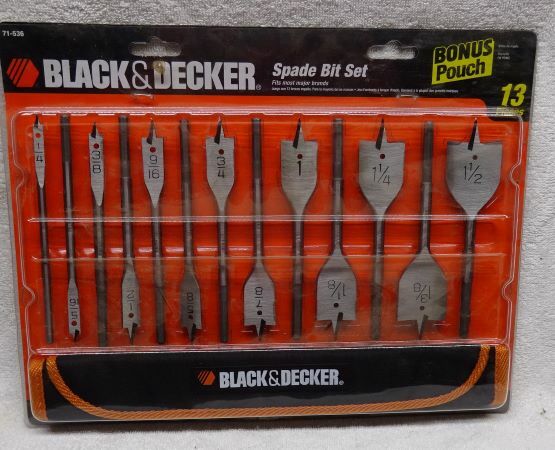 ** BLACK DECKER 13 piece SPADE BIT SET 1/4