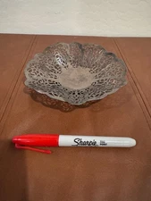 International Silver Company 3 Footed Scalloped "LOVELACE" Candy / Trinket Dish