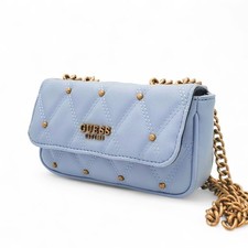 GUESS Borsa a tracolla catena trapuntata azzurro chiaro dal Giappone
