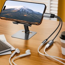 USB C Headphone and Charger Connector with Compact Design for Portability
