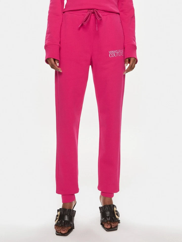 Jeans Versace Couture logotipo rosa joggers – Streetwear de luxo redefinido - Imagem 3 de 4
