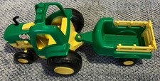 Vintage 1992 TONKA Farm Tractor  Trailer w/Drop-Down Tail Gate Green/Yellow 