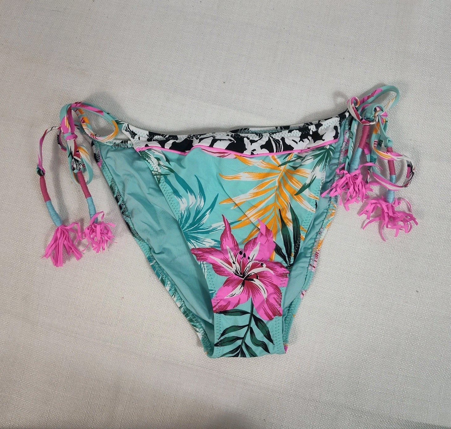 Picture 1 of 10