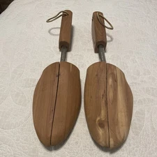 Shoekeeper Cedar Wood Adjustable Split Toe Shoe Tree XLARGE Rochester Shoe Tree