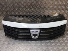 Calandre Dacia SANDERO