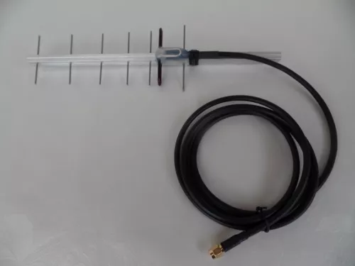 Super WLAN Antenne Richtantenne Yagi 2,4 GHz 1,5m RG58 Kabel und RP-SMA Stecker.