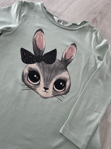 H&M Langarmshirt Shirt Hase Gr. 110/116 hellgrün türkis - Bild 3 von 7