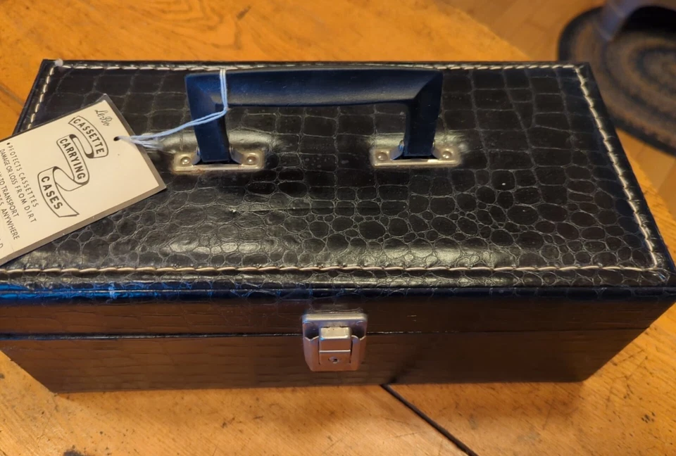 Caja de almacenamiento de cartucho de transporte de cinta vintage Le-Bo cuero negro piel de serpiente  Foto 4 de 4