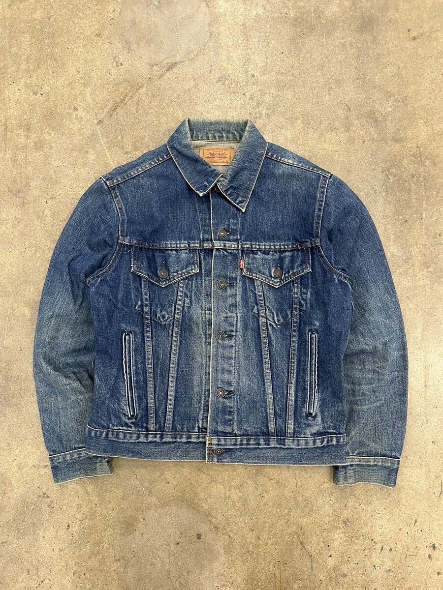 Vintage 90's Levis Jean Jacket 71506 0216 Size 40 USA Made Vintage 90's Levis Jean Jacket 71506 0216 Size 40 USA Made