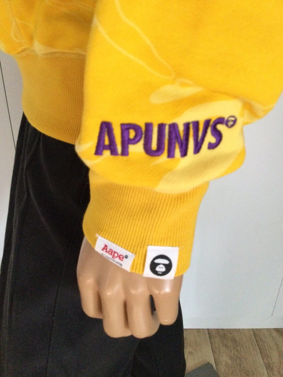 A BATHING APE (BAPE) Felpa con cappuccio Aape X Mitchell & Ness Yellow Lakers taglia XXL