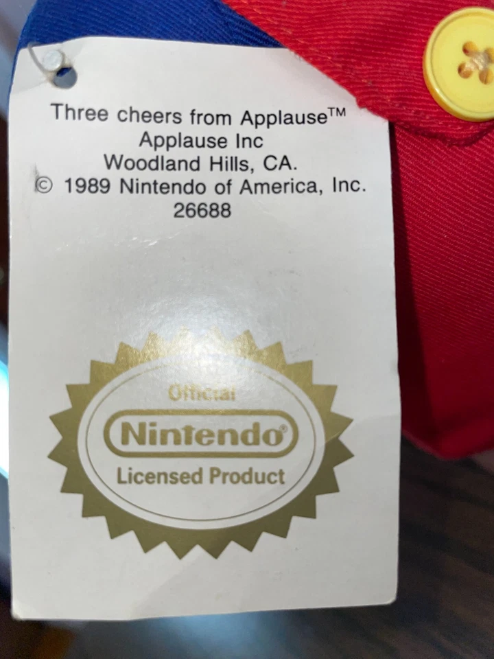 Muñeco de peluche Super Mario 1989 vintage de 10,5" con sombrero  Foto 2 de 4