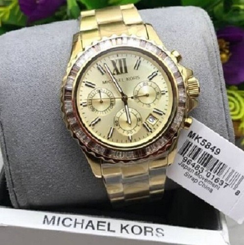 NEW MICHAEL KORS EVEREST GOLD TONE 