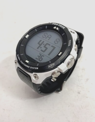 Casio PRO TREK WSD-F20 61.7mm White Case Black Classic Buckle 