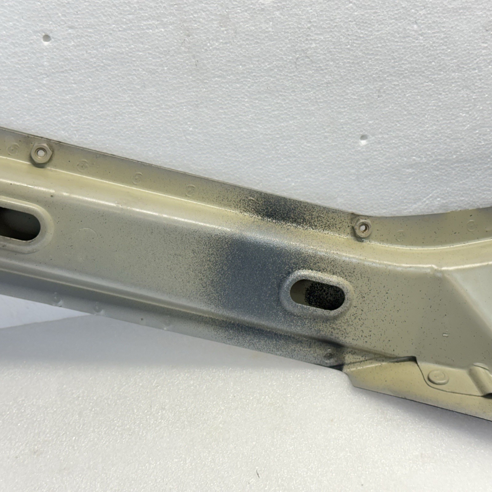 03-13 Maserati Quattroporte M139 Front Upper Radiator Support Bracket OEM