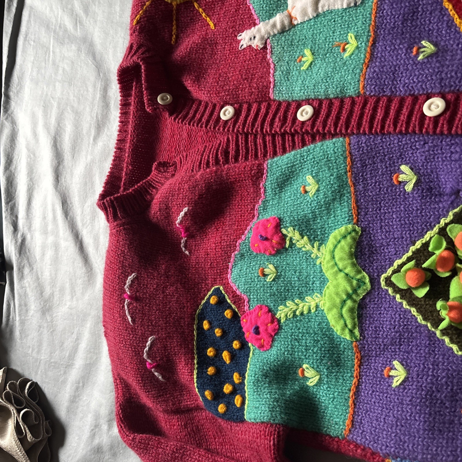 VINTAGE PERUVIAN HAND MADE  BUTTON SWEATER - image 5