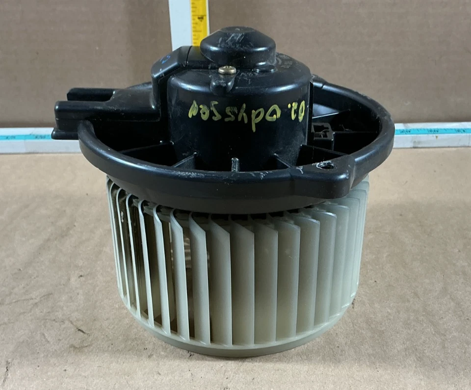 Двигатель вентилятора отопителя переменного тока для Honda Odyssey 1999-2004 годов выпуска 194000-0891 от оригинального производителя - Изображение 2 из 4