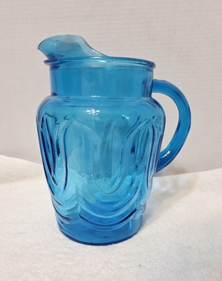 Vintage Anchor Hocking  Colonial Tulip  Laser Blue 80oz Pitcher With Ice Lip EUC